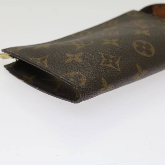 LOUIS VUITTON Monogram Bucket PM Pouch Accessory Pouch LV Auth 48695 - Picture 14 of 16